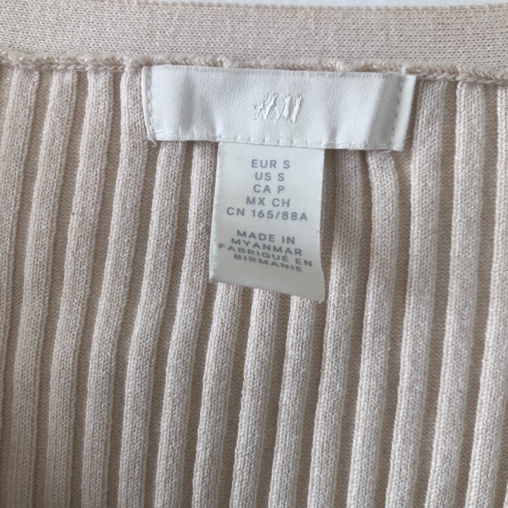 H&M Ribbed Button-Front Top Size S - Picture 3 of 6